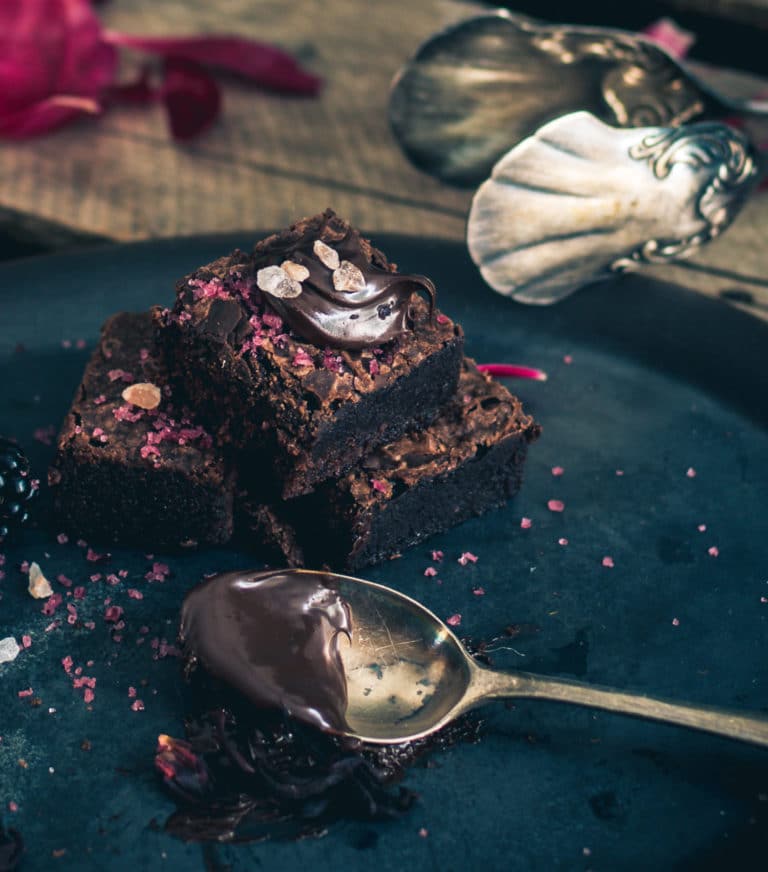 Dinkel Brownies, eine schokoladig vollwertige Nascherei