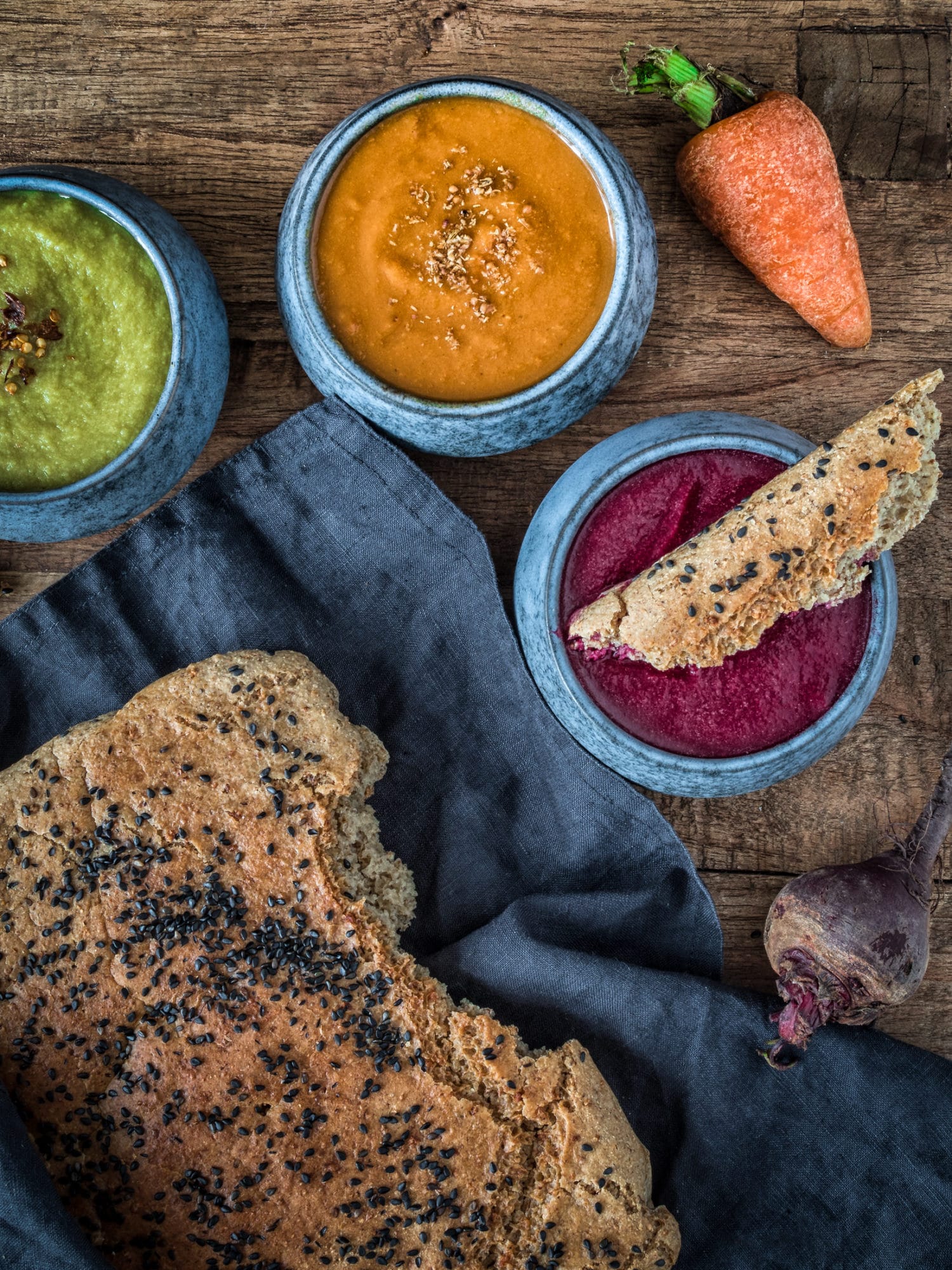 Erdmandelfladenbrot mit Dinkel- vegan Backen leicht gemacht